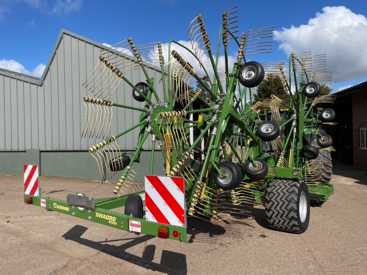 Krone Swadro 1400 Plus 4 rotor rake