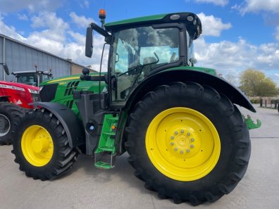 John Deere 6195R Ultimate Edition