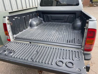 Toyota Hi-Lux Invincible 3.0LT Diesel