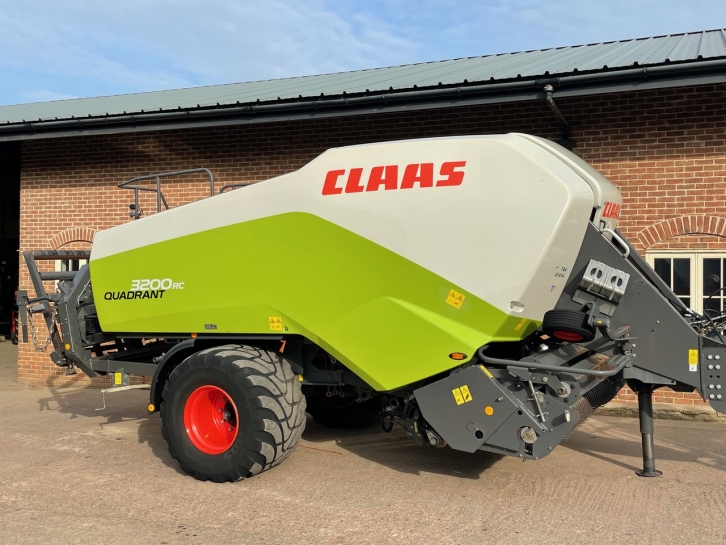 Claas Quadrant 3200 Rotocut big baler