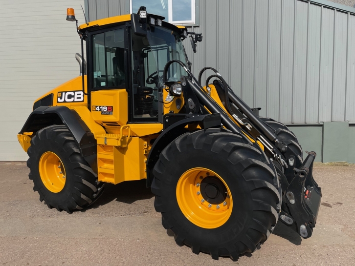 JCB 419S