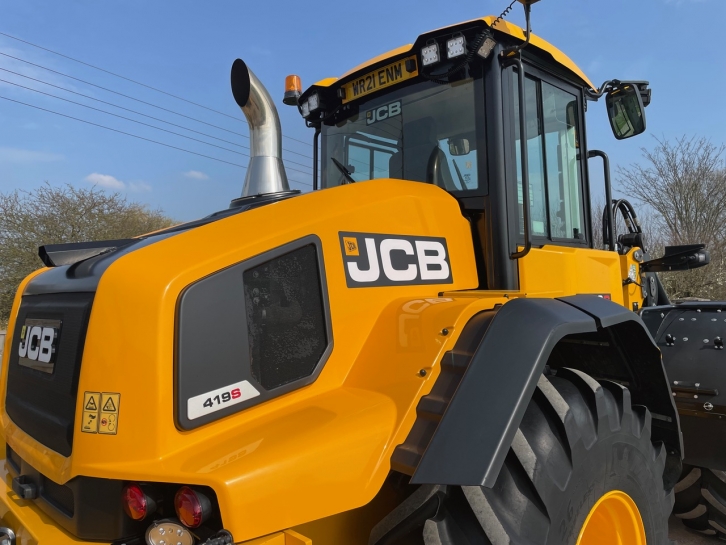 JCB 419S