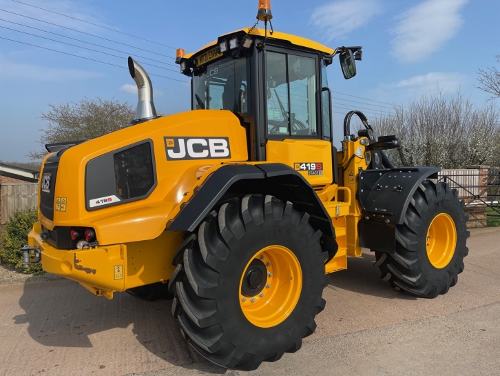 JCB 419S