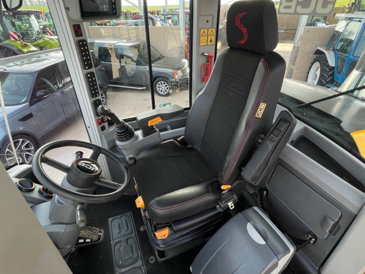 JCB 419S