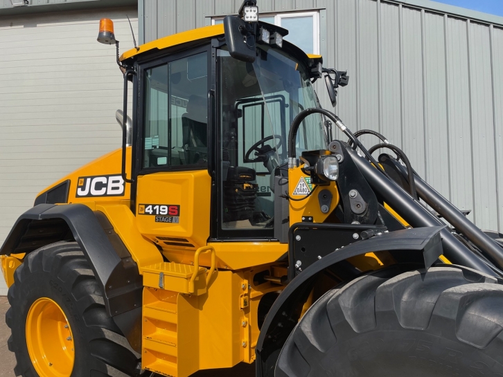 JCB 419S