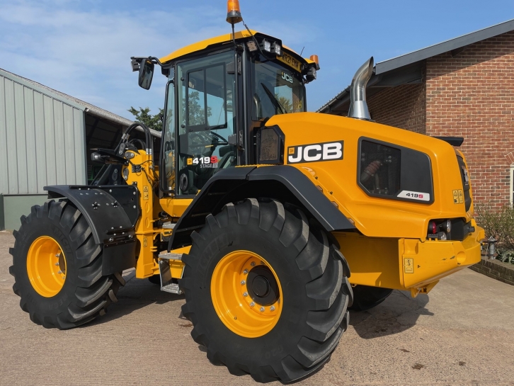 JCB 419S