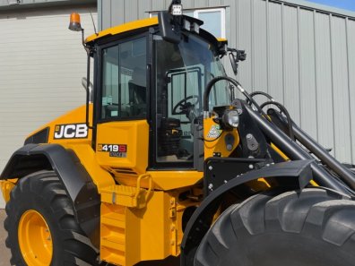 JCB 419S