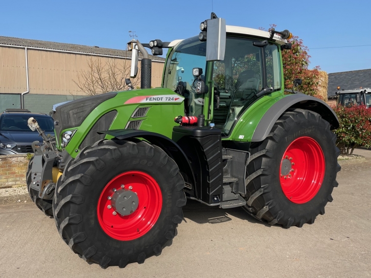 Fendt 724 Profi-Plus