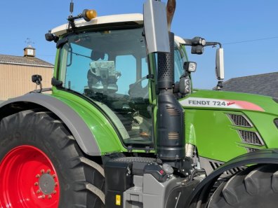 Fendt 724 Profi-Plus