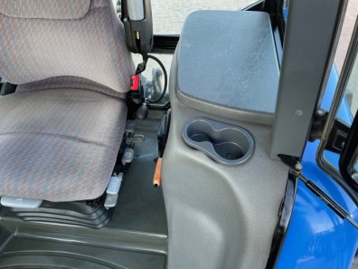 New Holland TM140