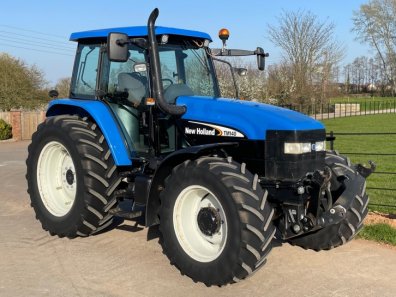 New Holland TM140