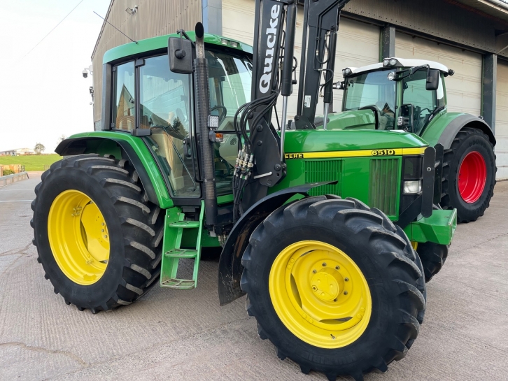 John Deere 6510