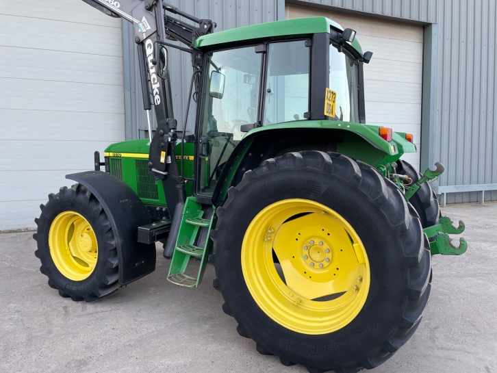 John Deere 6510