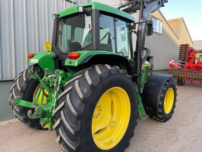 John Deere 6510