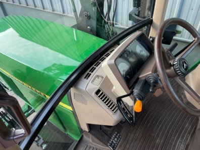 John Deere 6510