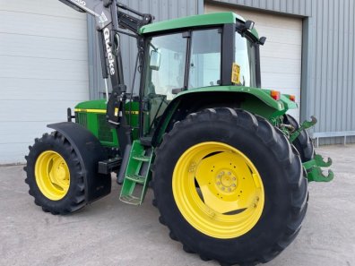 John Deere 6510