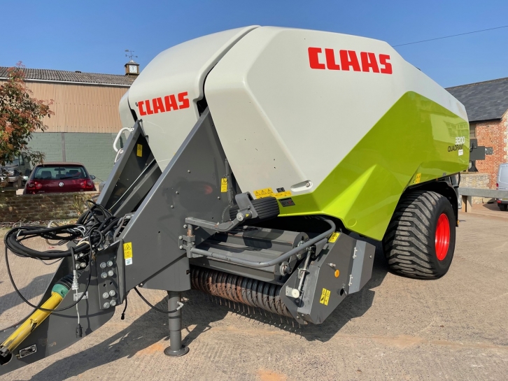 Claas Quadrant 3200 Rotofeed big baler