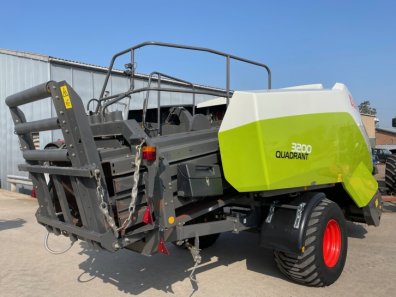 Claas Quadrant 3200 Rotofeed big baler