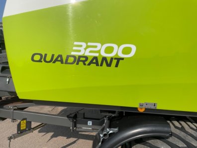 Claas Quadrant 3200 Rotofeed big baler