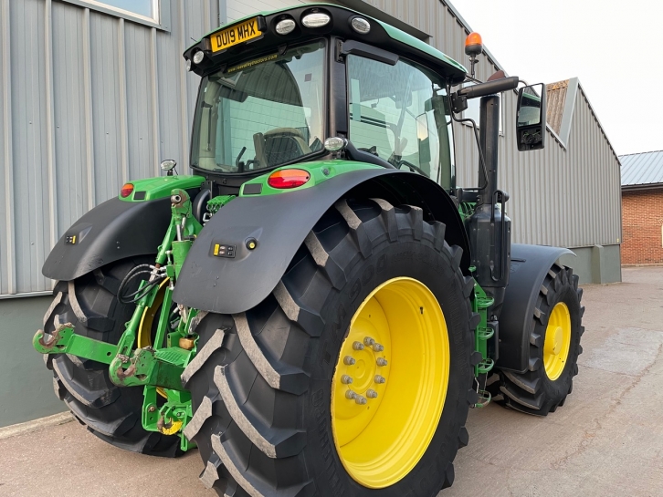 John Deere 6195R Ultimate Edition