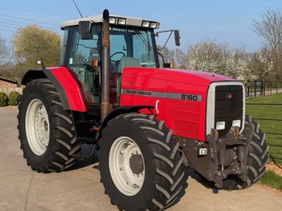 Massey Ferguson 8160