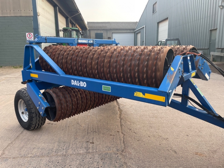 Dal-Bo Minimax 630 Cambridge rollers