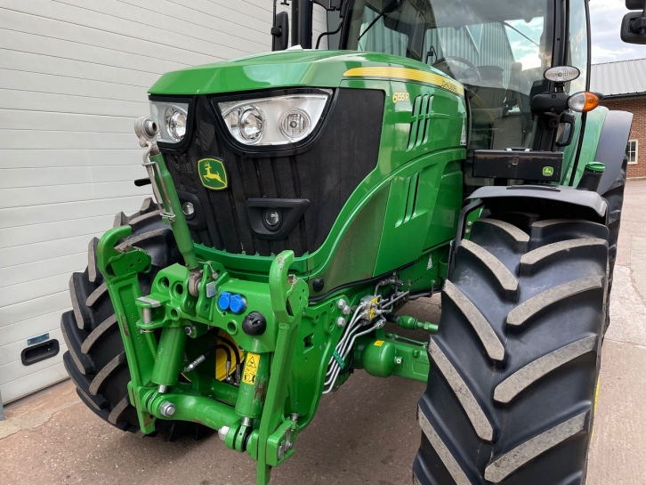 John Deere 6155R