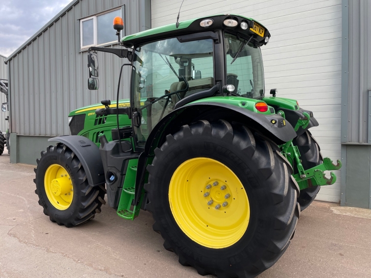 John Deere 6155R