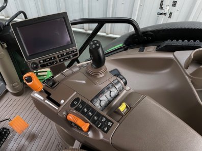 John Deere 6155R