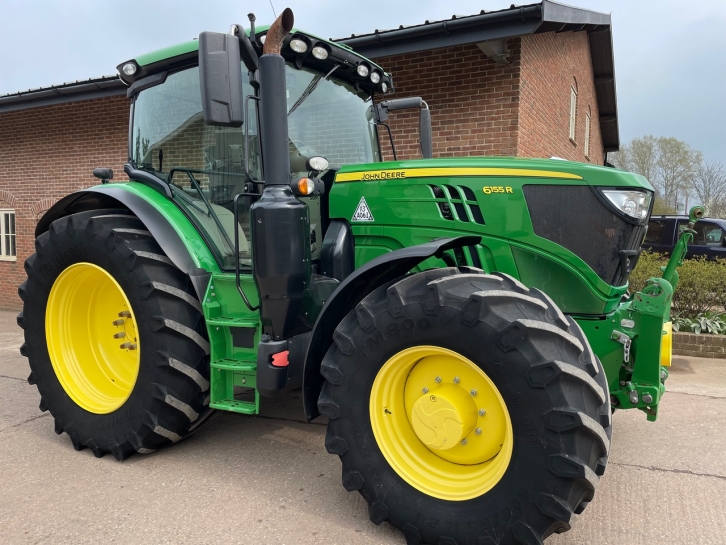 John Deere 6155R