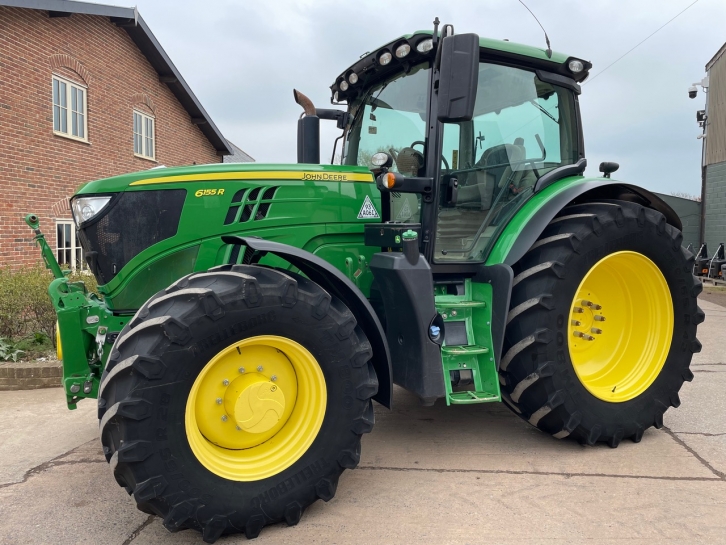 John Deere 6155R