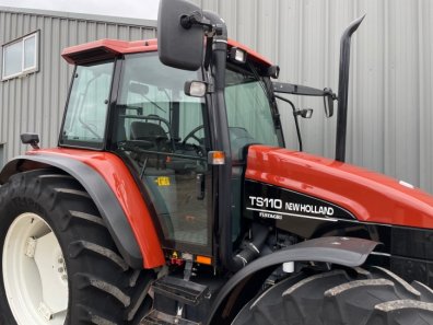 New Holland TS110