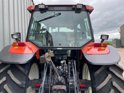New Holland TS110