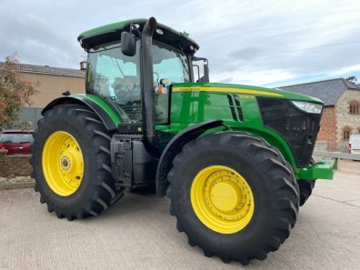 John Deere 7230R