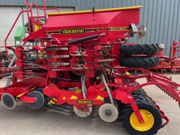 Vaderstad Rapid A 400 S drill