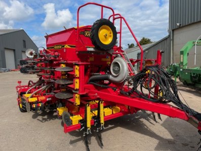 Vaderstad Rapid A 400 S drill