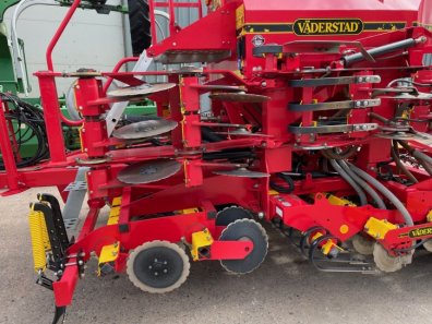 Vaderstad Rapid A 400 S drill