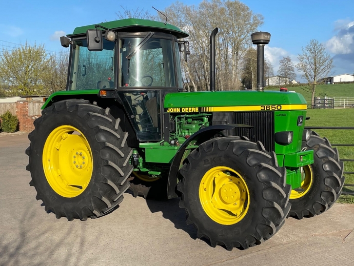 John Deere 3650