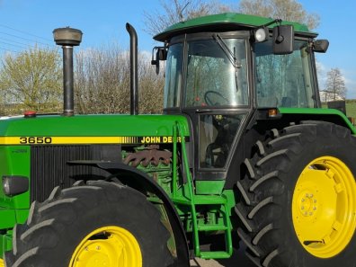 John Deere 3650