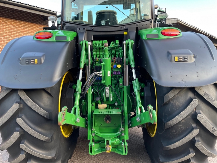 John Deere 6250R Ultimate Edition