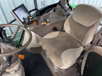 John Deere 6215R Ultimate Edition