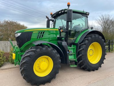 John Deere 6215R Ultimate Edition