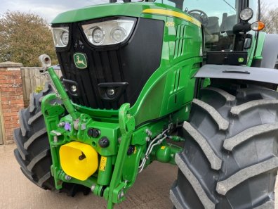 John Deere 6215R Ultimate Edition