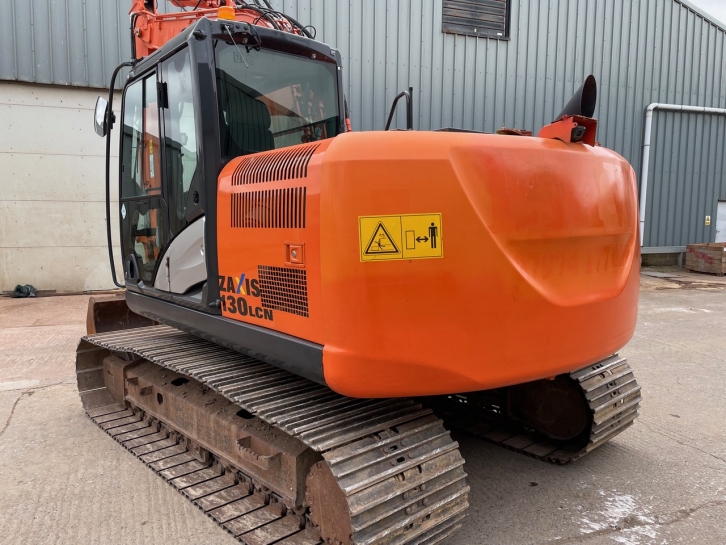 Hitachi Zaxis 130 LCN