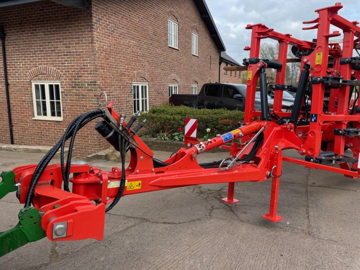 Kuhn Cultimer L 4000 4 Metre cultivator