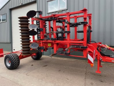 Kuhn Cultimer L 4000 4 Metre cultivator