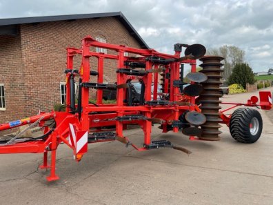 Kuhn Cultimer L 4000 4 Metre cultivator