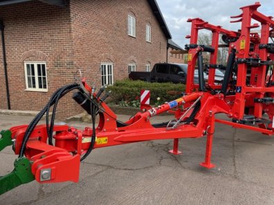 Kuhn Cultimer L 4000 4 Metre cultivator