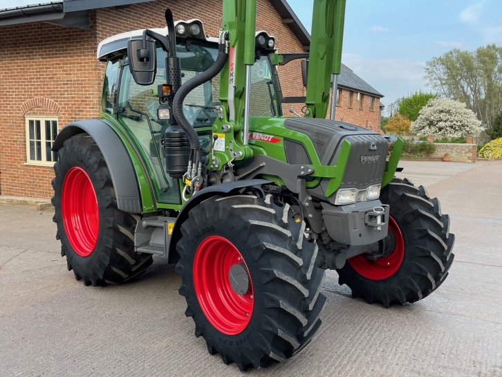 Fendt 211
