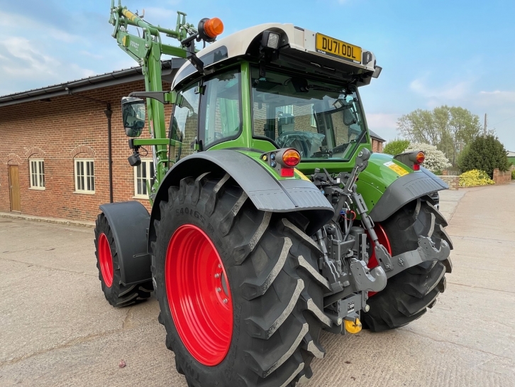 Fendt 211